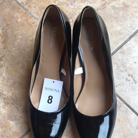 COPY - black shiny faux leather heels - Picture 2 of 3